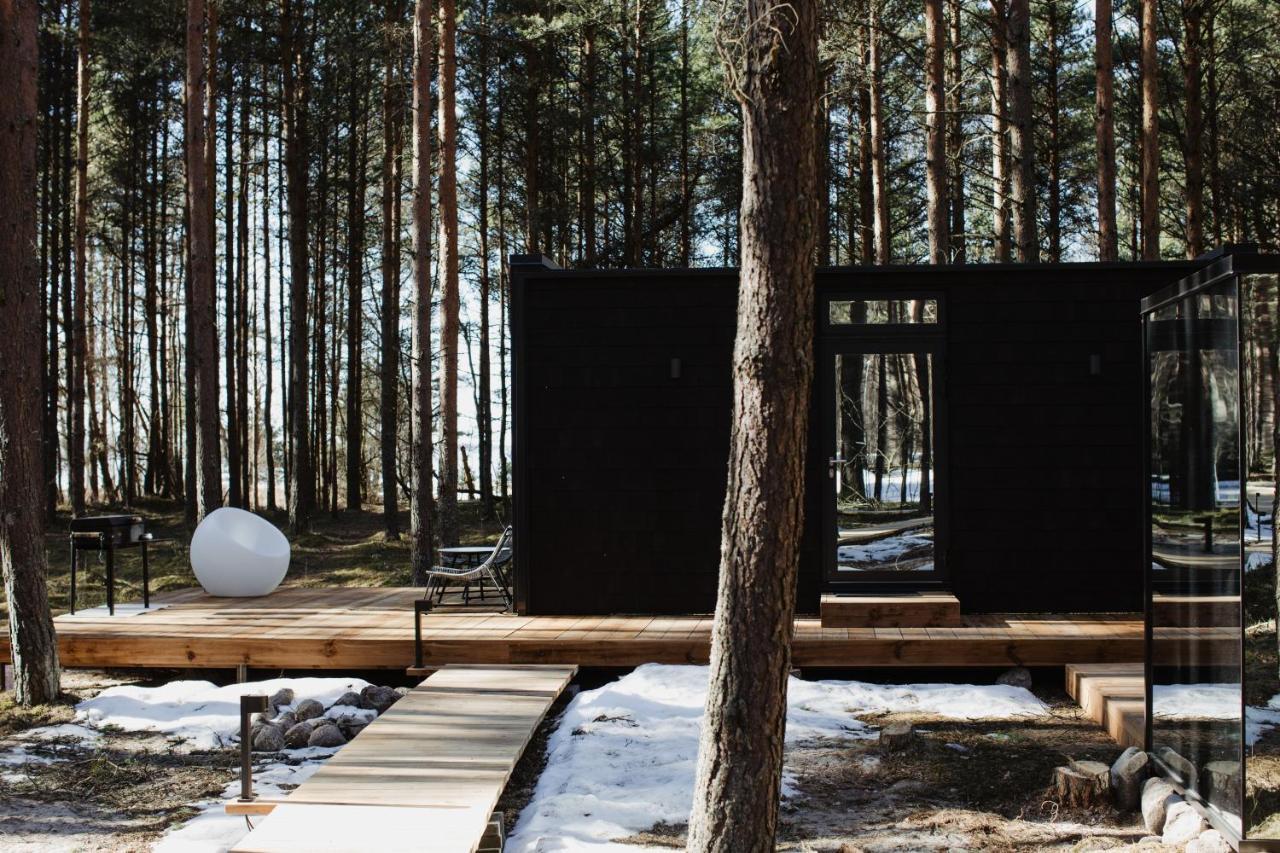Oeoed Hoetels Laheranna Saera -With Sauna Ihasalu Exterior photo