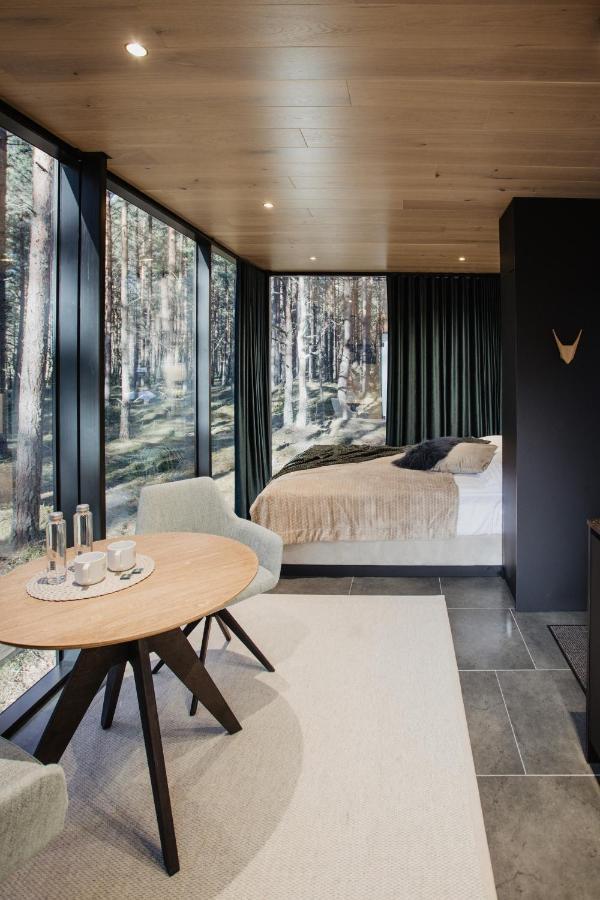 Oeoed Hoetels Laheranna Saera -With Sauna Ihasalu Exterior photo